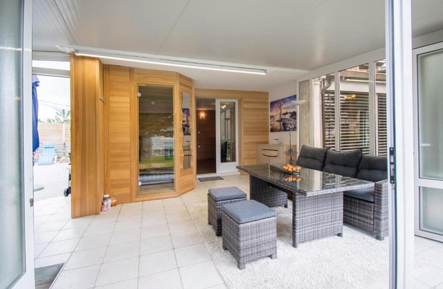 Awesome home in Izola w/ Sauna, WiFi and 3 Bedrooms