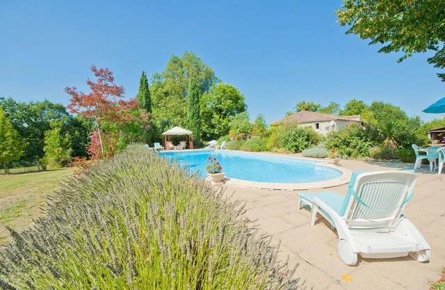 Awesome home in Montaut with WiFi