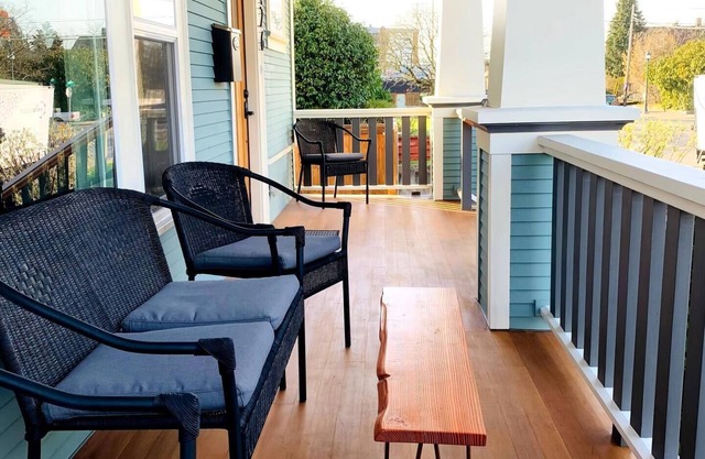 Awesome location, Lovely 5BR Alberta Arts District