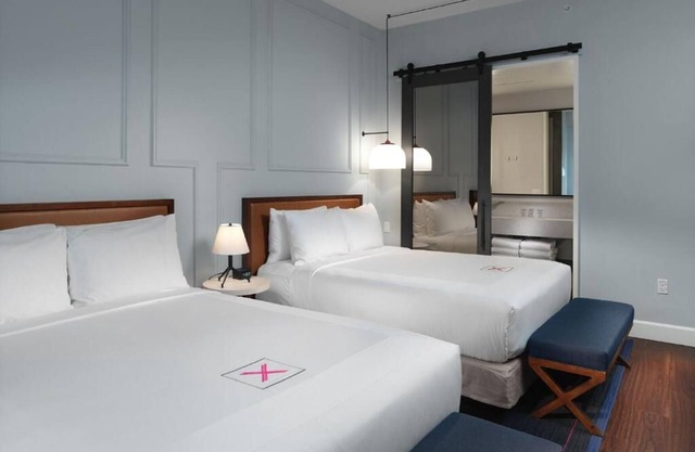Axiom SF: Tech-Savvy Boutique Hotel with Modern Charm in Union Square