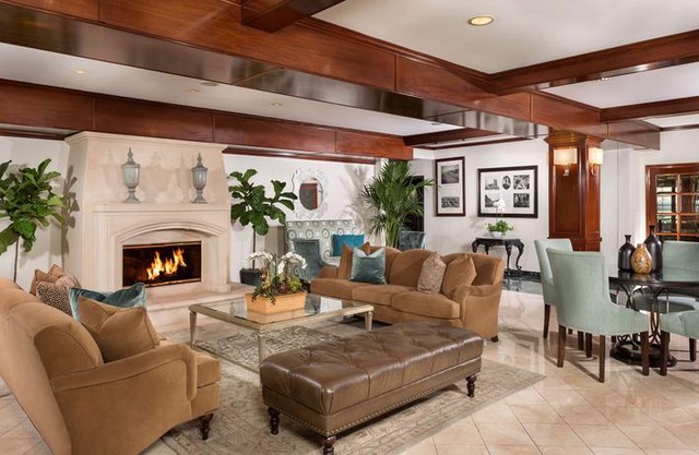 Ayres Suites Diamond Bar