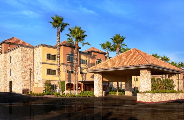 Ayres Suites Diamond Bar