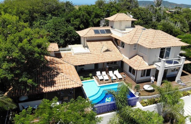 AZAHARA - Casa Magnífica na Praia da Ferradurinha