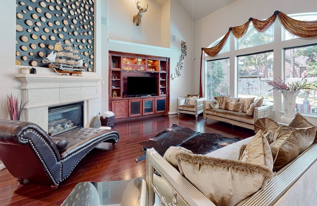 Azal House | Luxe house in Cypress with a pool, hot tub, & gourmet kitchen
