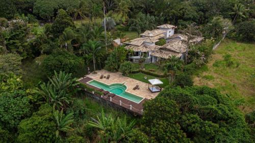 AZORAI - Refúgio Exclusivo para até 27 Pessoas com Piscina Vista Mar e Hidromassagem