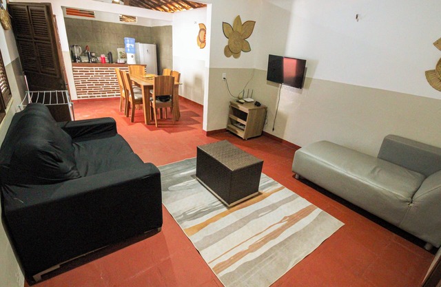 Azul House - Cozy on Broadway Just Steps from the Beach