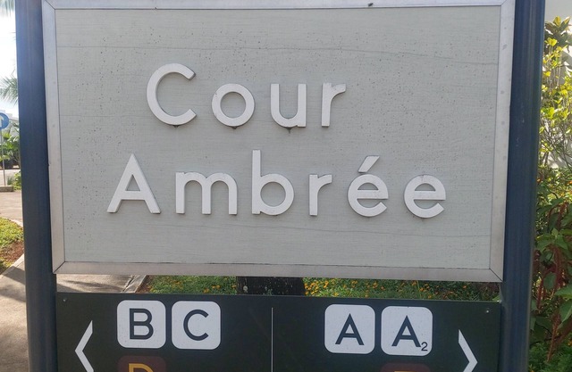 Azuri Village Cour Ambree Apartment 7 Block E