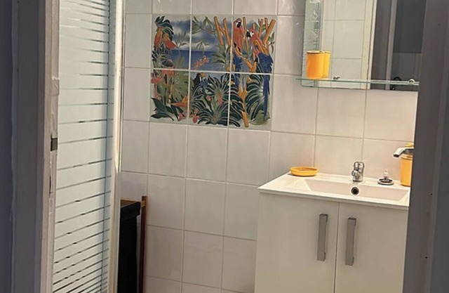 B&B (undergoing renovation) CITRONNELLE