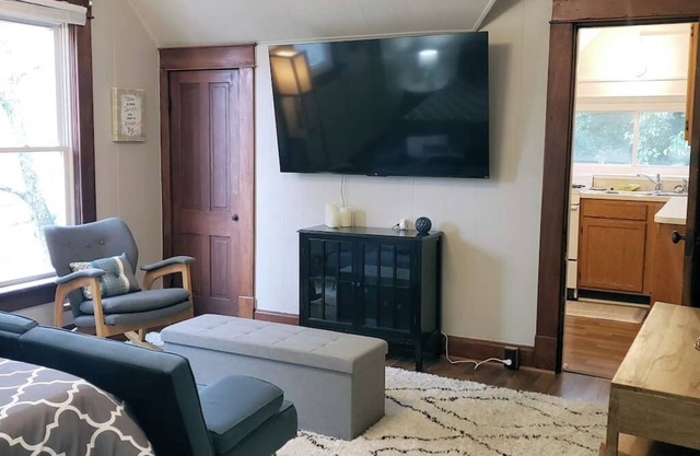 B-town Cozy Quarters