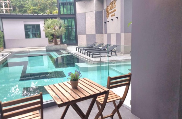 B207-Hi-Ended Pool Access 1 bedroom 300m walk to Ao Nang Beach