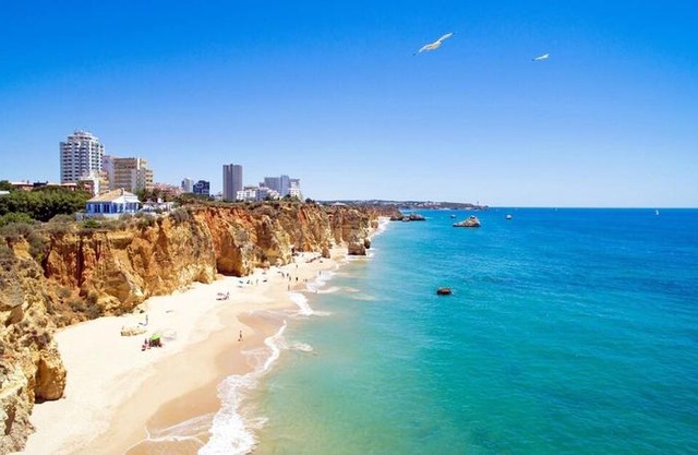 B32 - Portimao Central Apartment