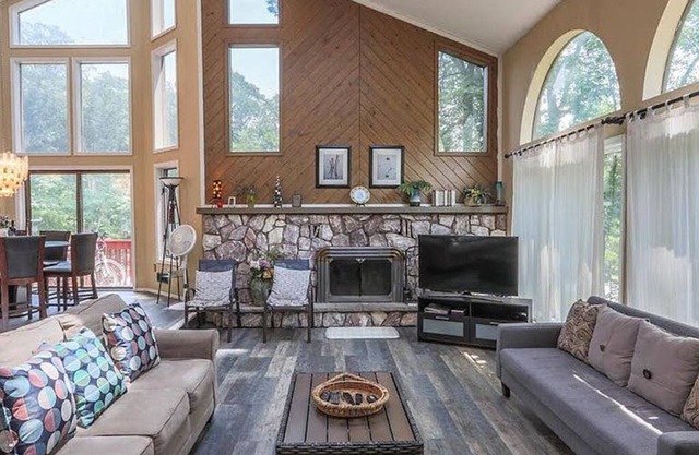 Back! Escape to the all updated Luxury Poconos Retreat with indoor Hottub!