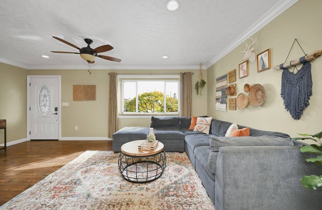 Backyard oasis with pool, close to Knotts & Disney