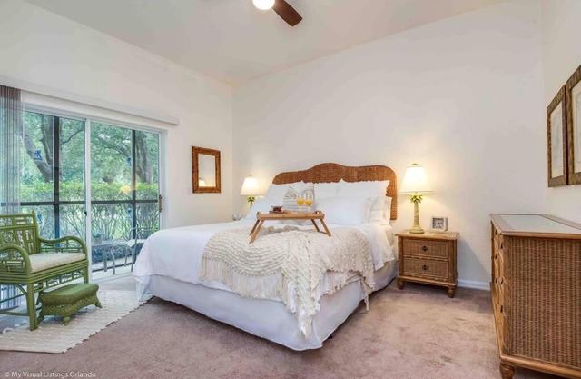 Bahama Flower Retreat, 10 min to Disney