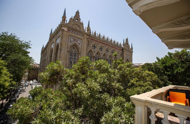 Baku city center apartmentn
