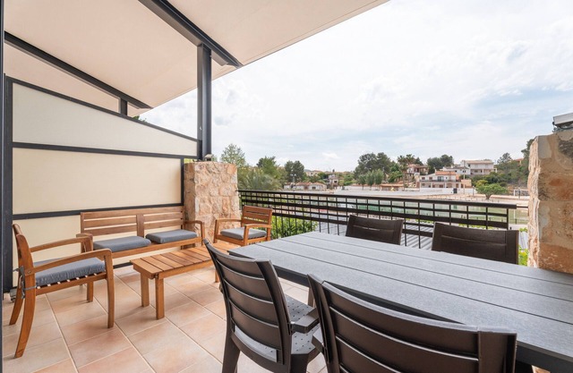 Balcón de las Fuentes: Design, comfort and unique views