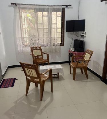 Bales GUEST HOUSE