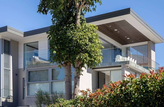 Balmoral Modern by Contemporary Hotels