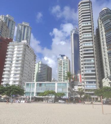 Balneário Camboriu 4 quartos Avenida Atlântica