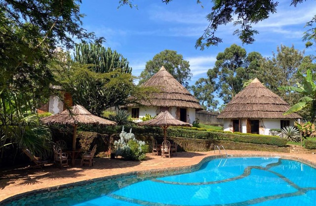 Banda Lodge