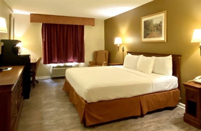 Bargain Stay at Mount Vernon! Stay Minutes from College Avenue Historic District