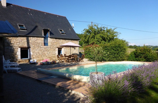Barn built in 1814 located between the Maronne and the Dordogne valley