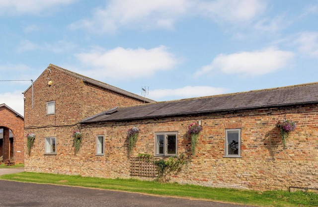 Barnby Barn 2 - UK43810