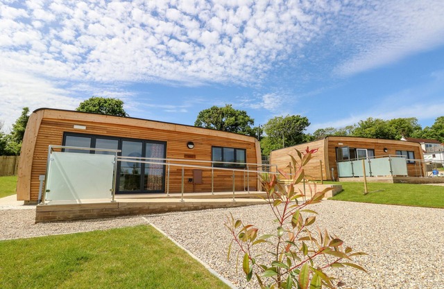 BAROLO, family friendly, character holiday cottage in Seaview