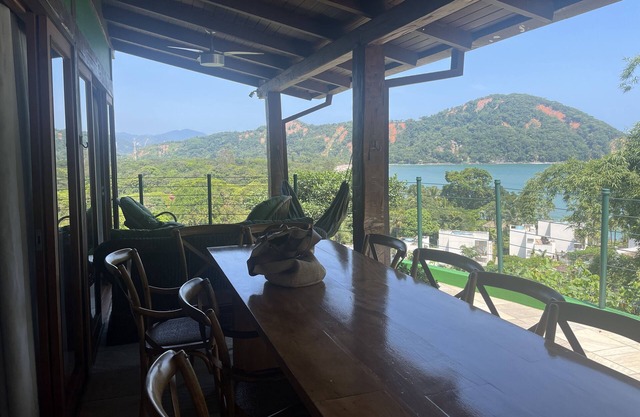 Barra do Sahy Incrível! Vista e Conforto