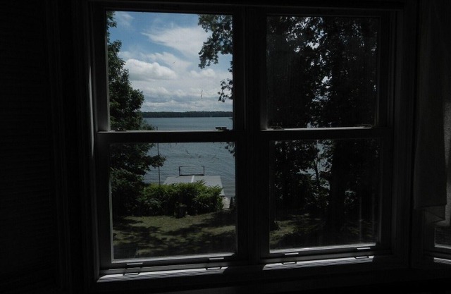 Barrie Kempenfelt Bay Waterfront Cottage(Muskoka by the City)