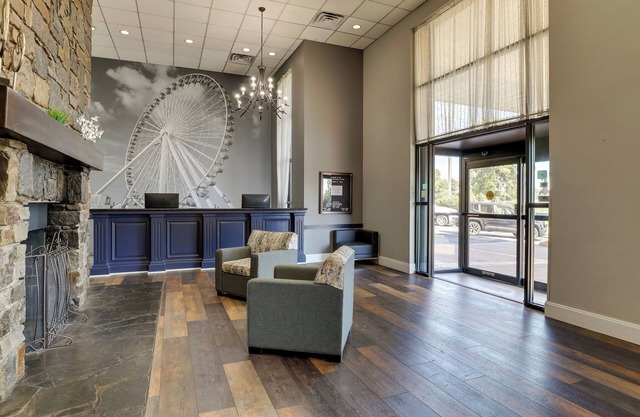 Barrington Hotel & Suites