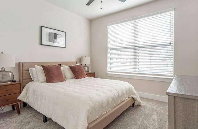Barsala l Work-Ready 2BD w/Fast Wi-Fi & Gym Access