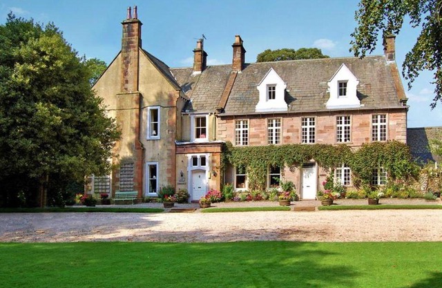 Barton Hall Country House