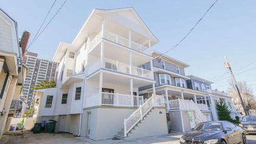 Bartram Dream House I - Bartram Beach Retreat