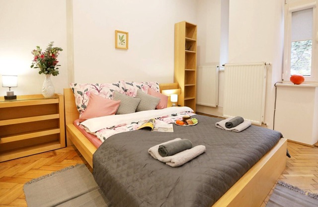 Batorego Cosy Apartment