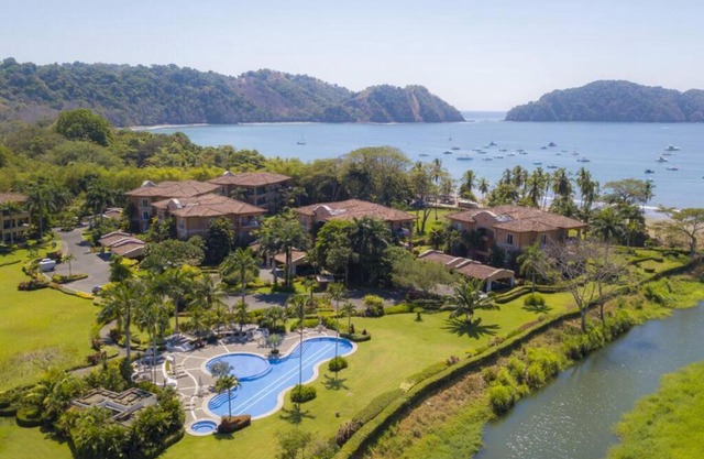 Bay Residence Los Suenos Resort & Marina
