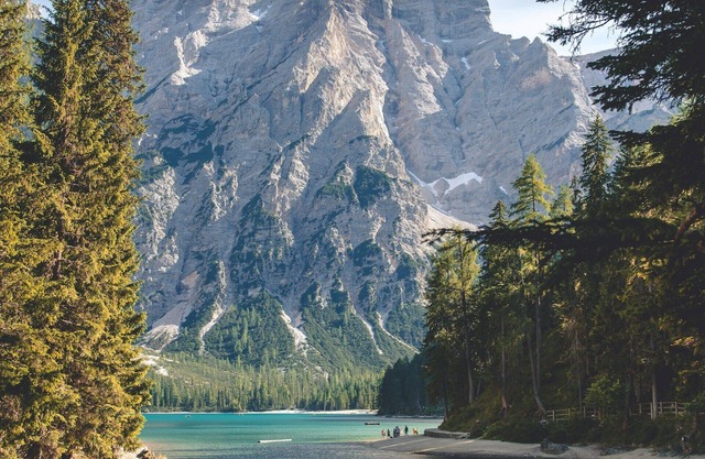Bay views overlooking Berkeley Marina !