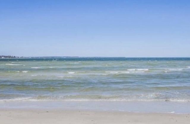 BAYHAMAS ✌️❤️ Beachfront Home 3 Bedrooms-Private-White Stone- Sauna-Dock