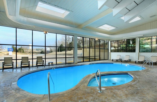 Baymont by Wyndham Branson - On the Strip