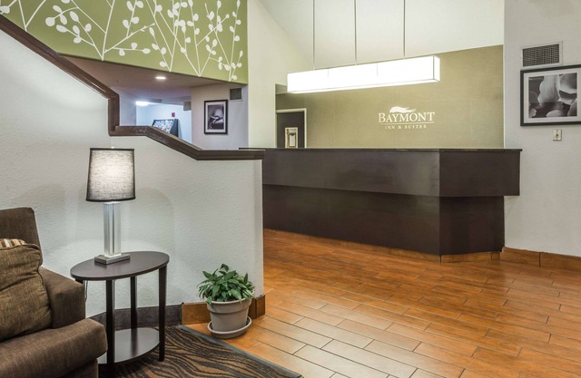 Baymont by Wyndham Pueblo