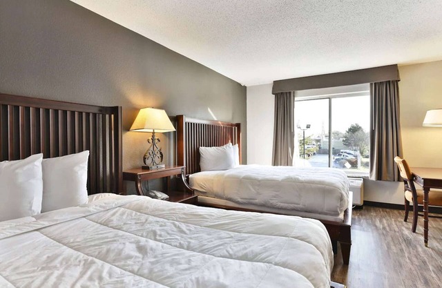 Baymont Inn and Suites by Wyndham Columbus/Near OSU