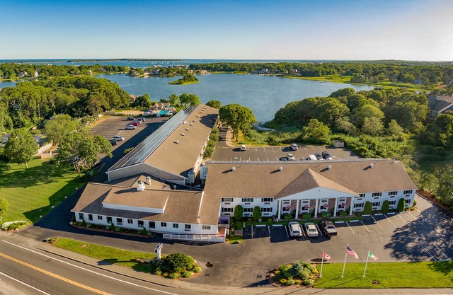 Bayside Resort Hotel