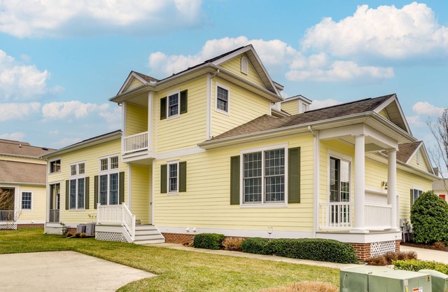 Bayside Resort Rental in Selbyville: 6 Mi to Beach