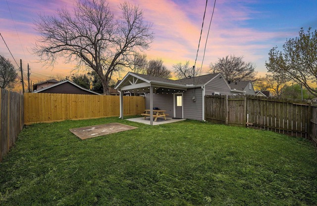 Baytown Stay – Family Studio Near Attractions