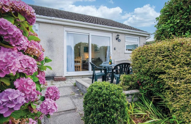 Bayview 58 - 2 Bedroom Chalet - Bayview Oxwich