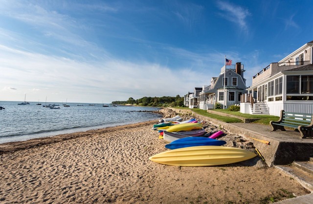 Bayview Lookout Cottage/Beach Community
