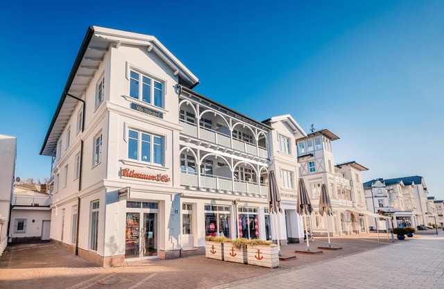 Beach 200 meters-2 room-apartment with balcony-center of Binz-Villa Hildegard-Ap