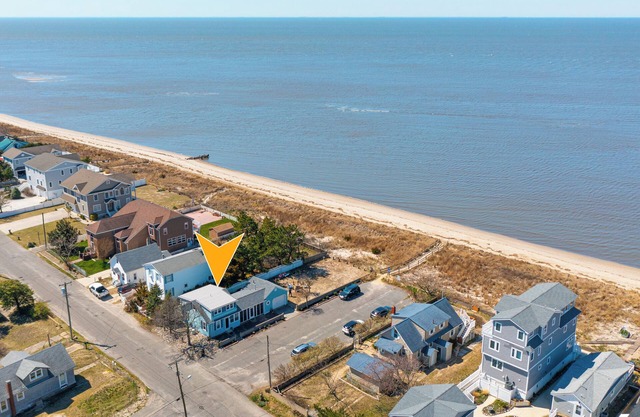 Beach & Bay Waterfront 4-Bedroom House In Cape May County! Only steps to BEACH