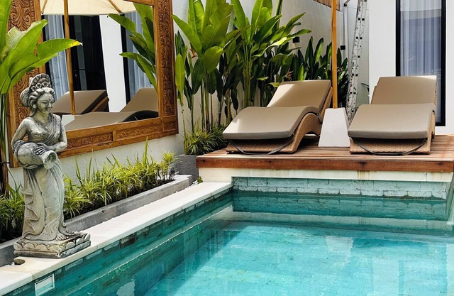 Beach Bliss: 4-Bed Villa Melodia, Canggu