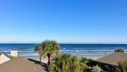Beach Daze Townhome at Sea Dunes Green Turtle B5 ~ Ocean View next to Pool